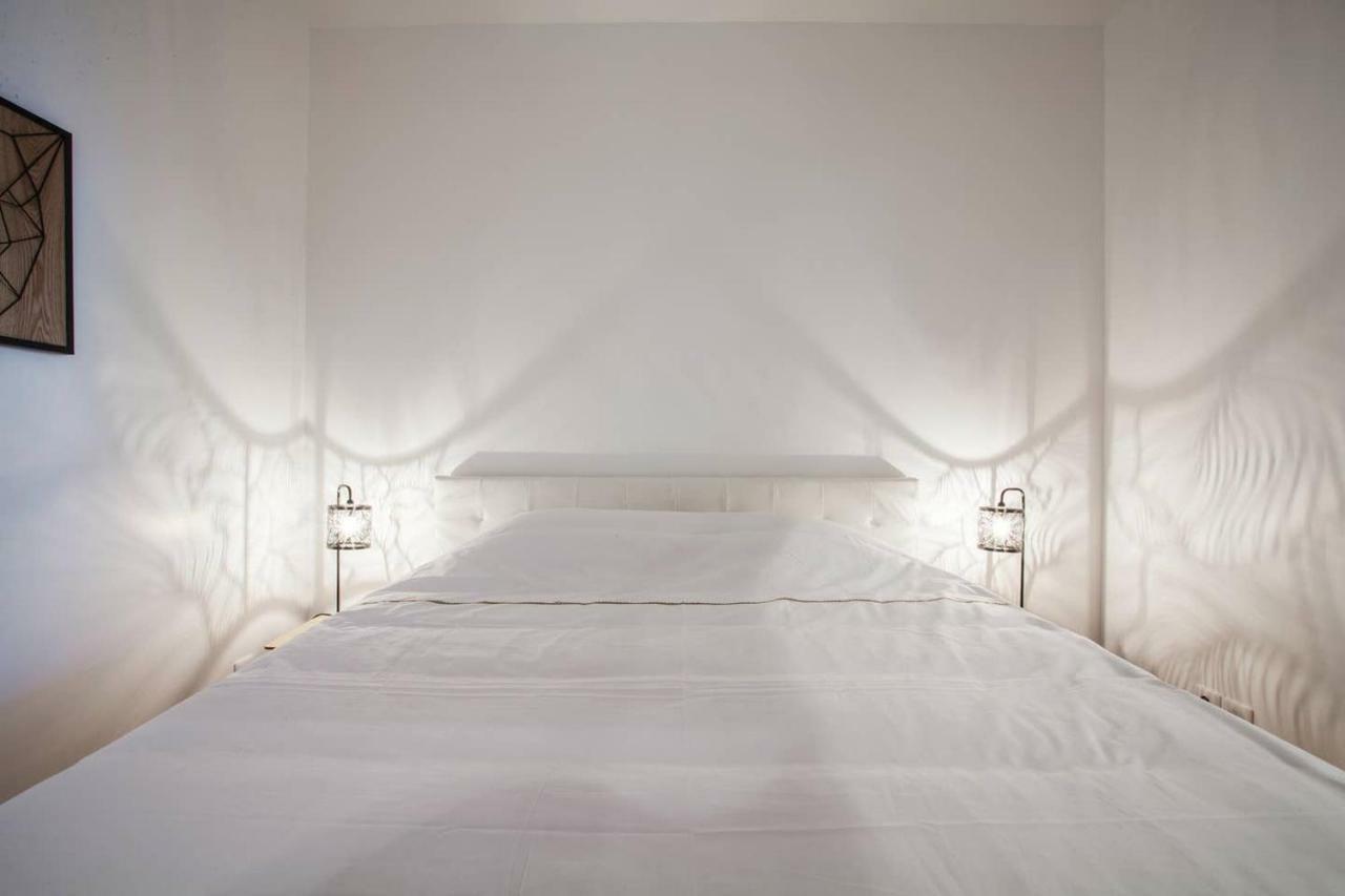 Legend - Le Saint Laurent - Parking - Wifi - 24/7 - Cosy Εξωτερικό φωτογραφία